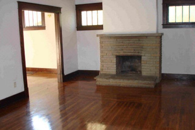 2nd image of 1220 21st St