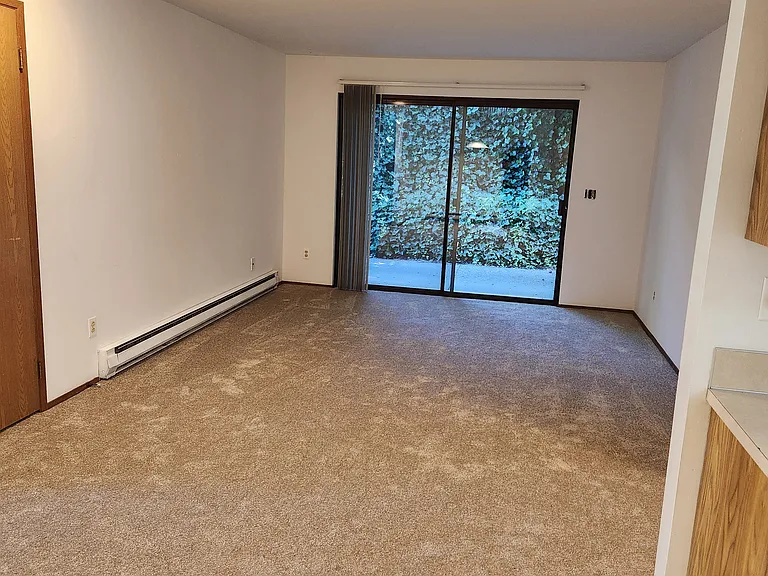 Cornerstone Village Apartments — Photo 5