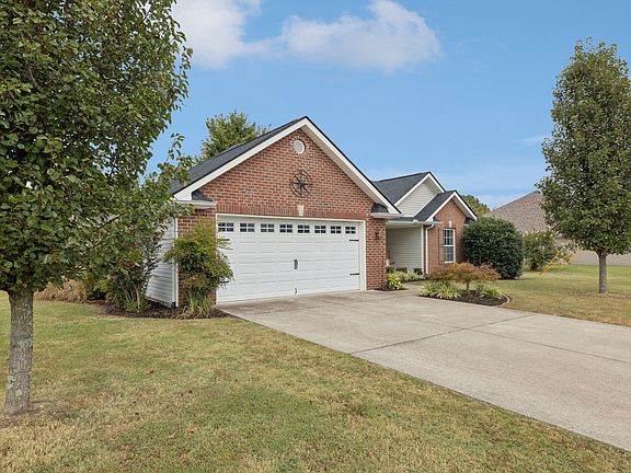 2nd image of 306 Providence Dr