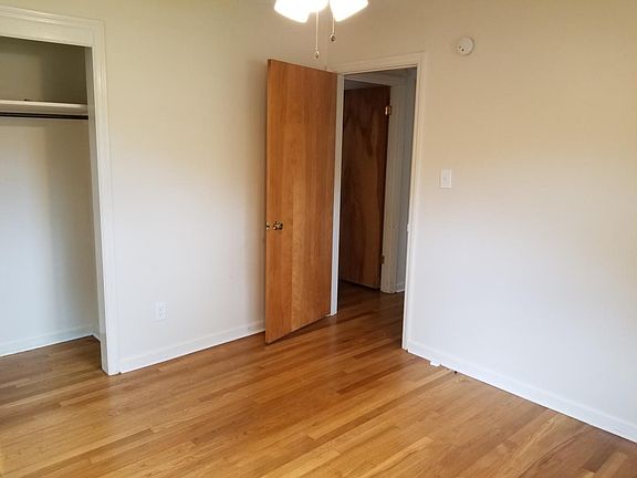 5th image of 341 Harvard Dr