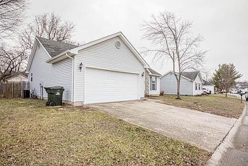 3rd image of 122 Dale Hollow Dr