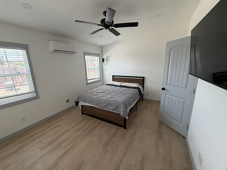 822 Ginna Pl — Photo 6