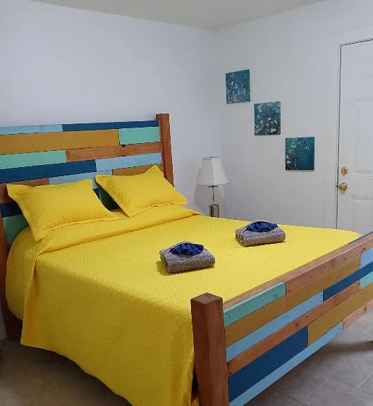 755 Country Club Dr #4 — Photo 6