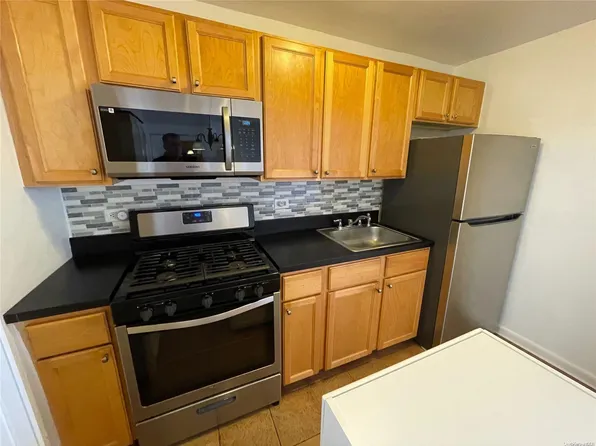 84-39 153rd Avenue #6B, Howard Beach, NY 11414