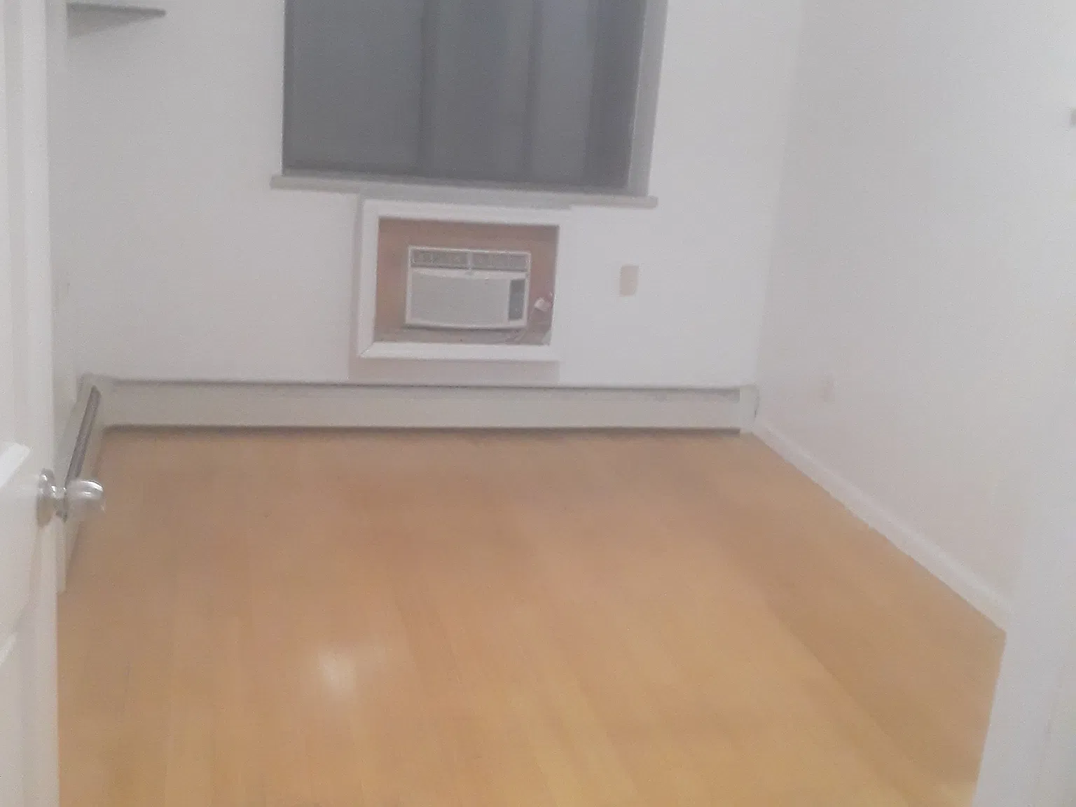 2 bed, 104 sqft, $750 — Photo 1