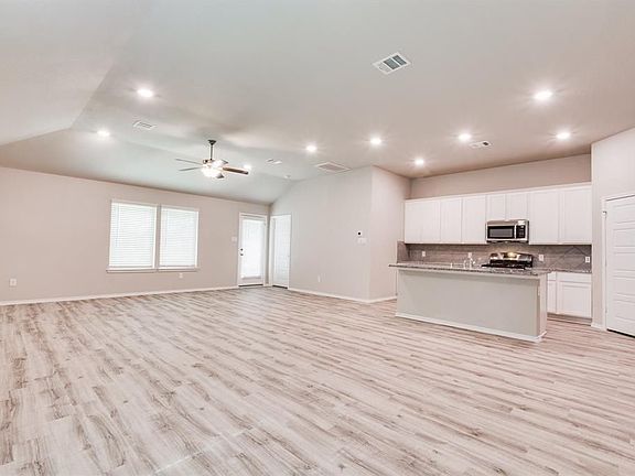 5th image of 7615 Pampero Ln