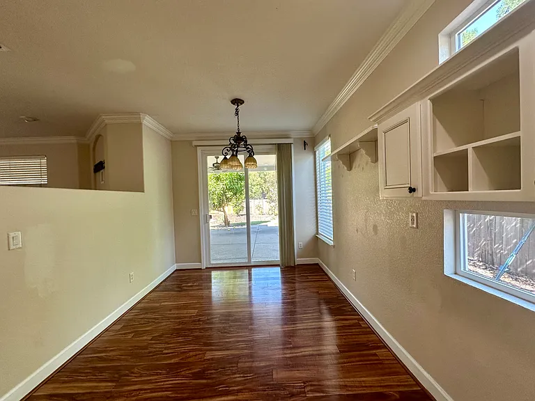 Colbert Dr — Photo 8