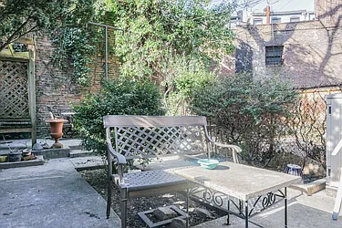 Rented by Delta Commercial Real Estate