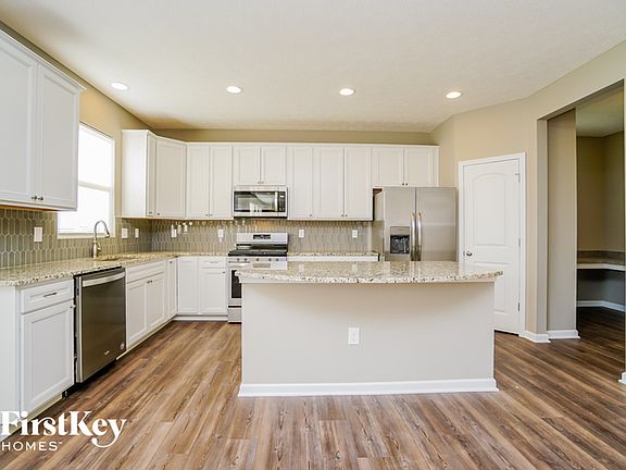 5th image of 234 Lemming Dr