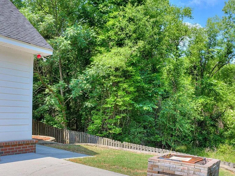 backyard area with fire pit