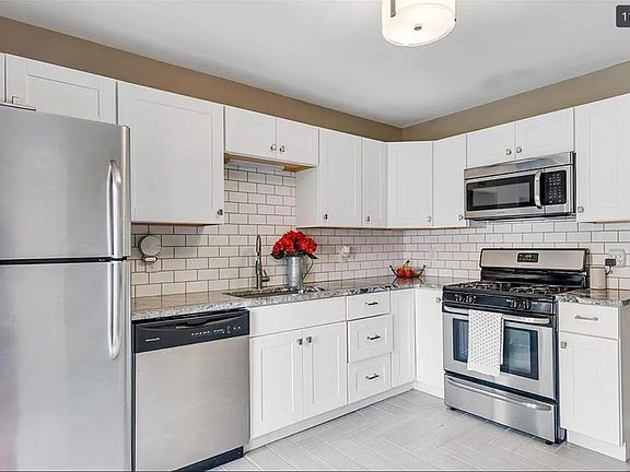 4th image of 6907 Nashville Ave