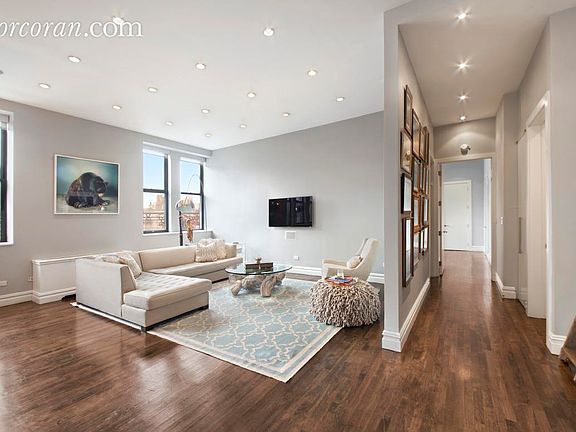 3rd image of 65 W 13th St APT 8D
