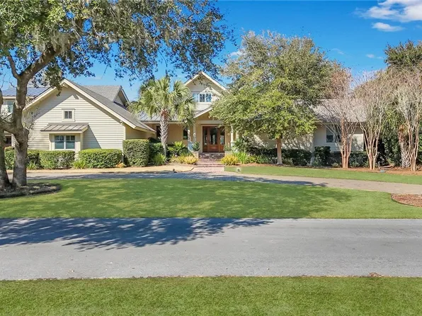 30 W Beach Lagoon Rd, Hilton Head Island, SC 29928