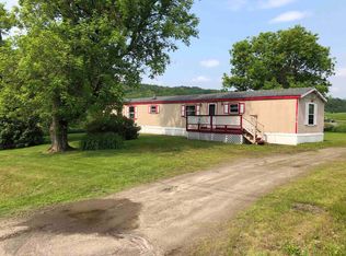 1418 Stagecoach Rd, Morrisville, VT 05661