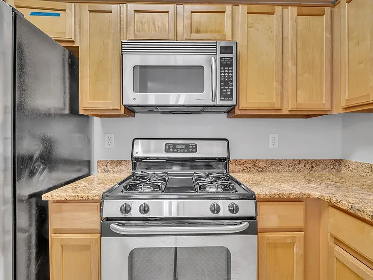 7923 Eastern Ave #904 — Photo 23