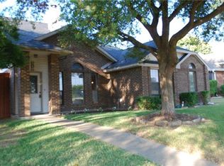 625 Meadowbrook St, Allen, TX 75002