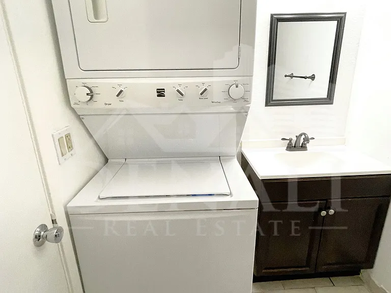 822 S Langley Ave #207 — Photo 18