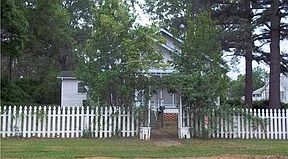 1st image of 303 E Alabama Ave