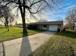 214 3rd St NW, Pennock, MN 56279