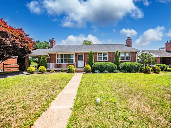 9907 Forge Park Rd, Perry Hall, MD 21128