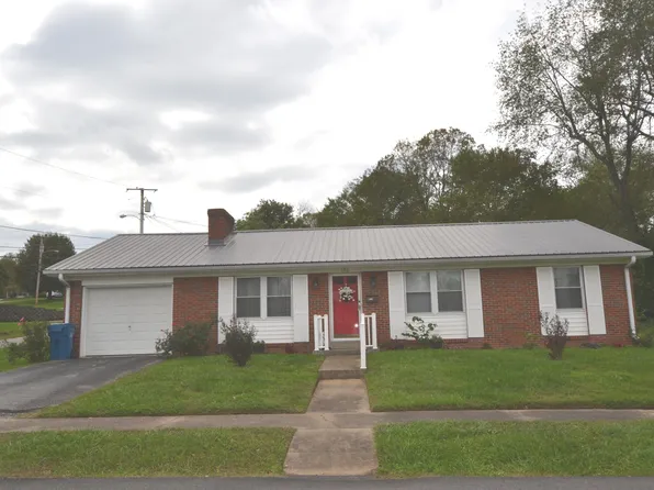 606 Greenbriar Dr, Harrodsburg, KY 40330