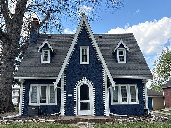 4th image of 714 Berkley Rd