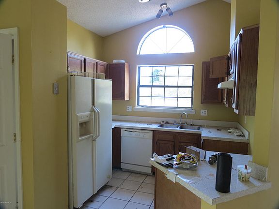 3rd image of 1323C Independence Dr