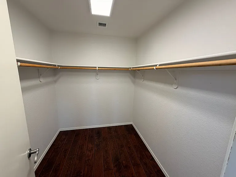 17520 W Watson Ln — Photo 12