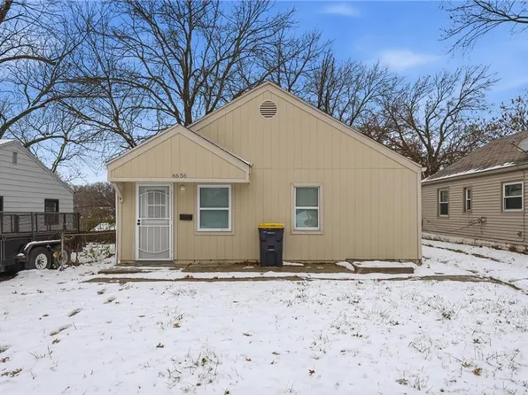 6656 Bales Ave, Kansas City, MO 64132
