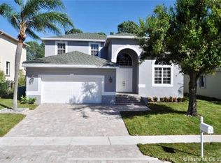 5 Lake Eden Dr, Boynton Beach, FL 33435