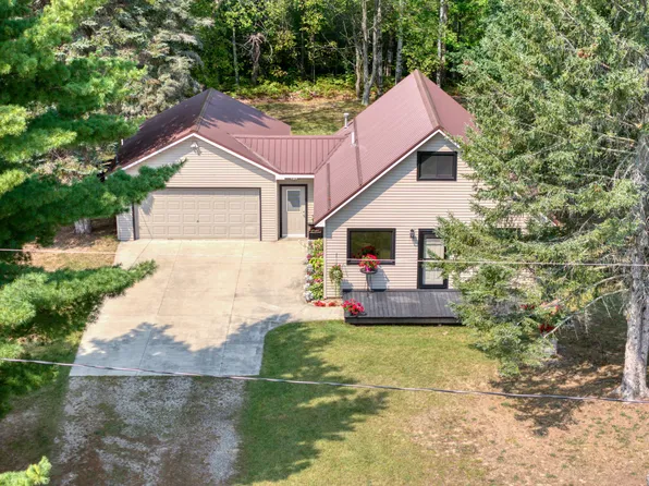 3340 Pinehurst Dr, Lake, MI 48632