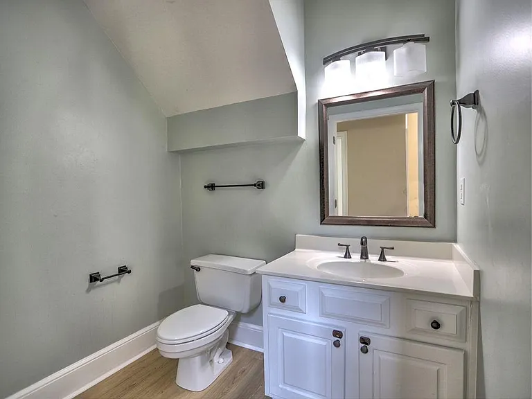 3237 Waldwick Way SE — Photo 19