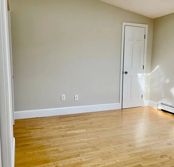314 Islington St #5 — Photo 5