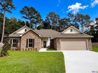 39739 Farming Ln, Pearl River, LA 70452