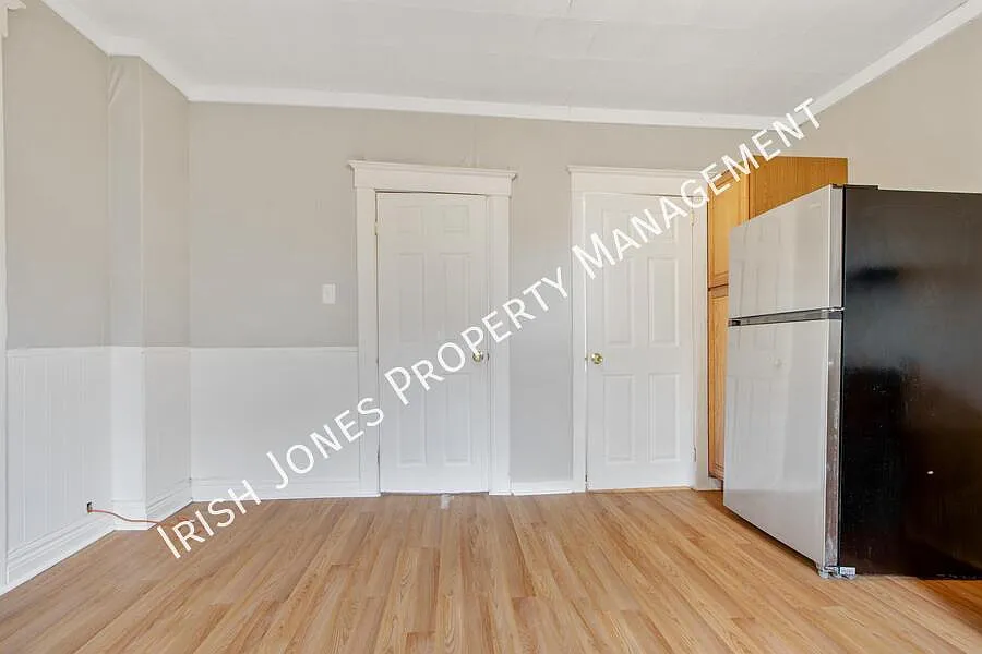 2 bed, 700 sqft, $900 — Photo 4