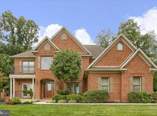 650 Hunters Ln, Lewisberry, PA 17339