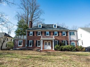 12710 Two Farm Dr, Silver Spring, MD 20904
