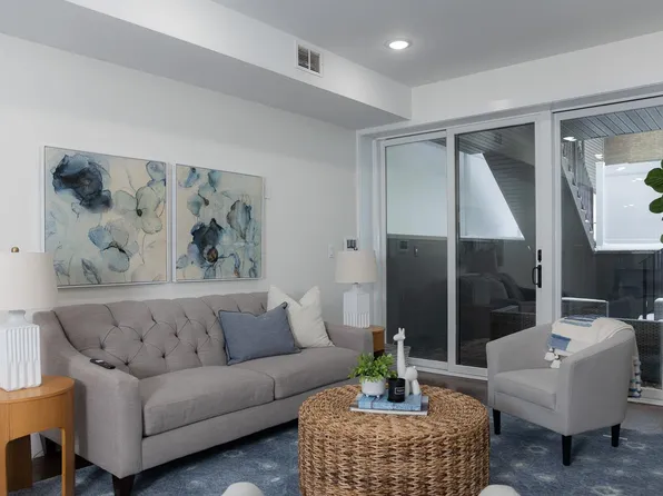 39 Boyd Avenue image 7 of 29