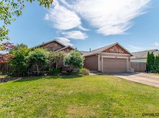 904 Highberger Loop, Aumsville, OR 97325