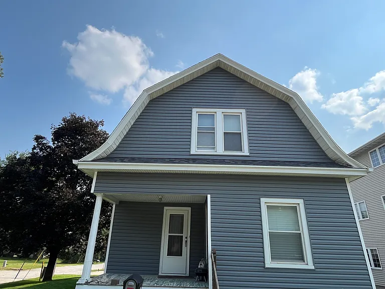3202 Lincoln Way — Photo 6