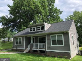 37 Ebenezer Church Rd, Stafford, VA 22556