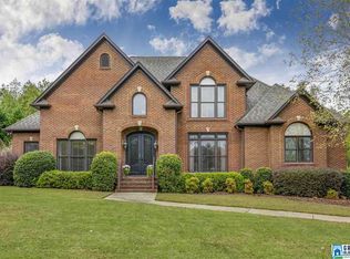 1617 Southcrest Trl, Hoover, AL 35244