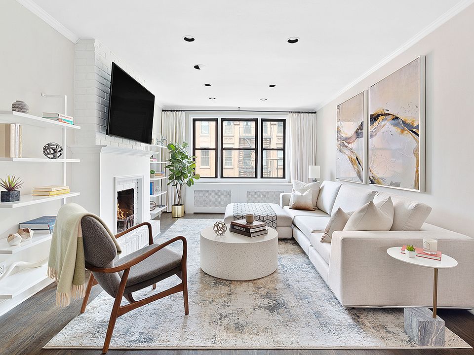 1st image of 250 W 15th St APT 4G