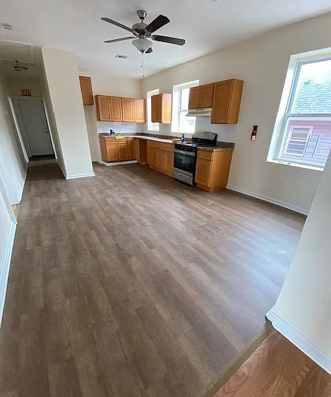 319 14th Ave #3 — Photo 2