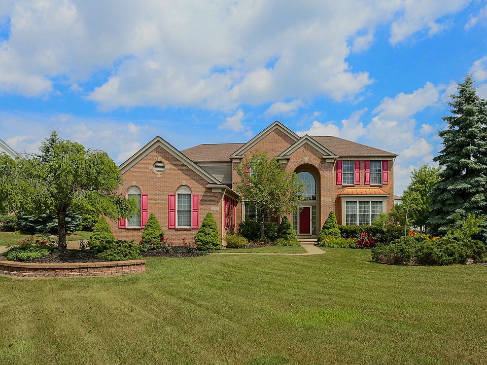 1st image of 336 Lenox Dr