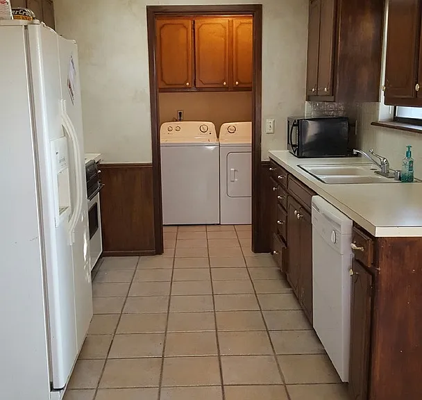 9605 Dover Ave — Photo 15