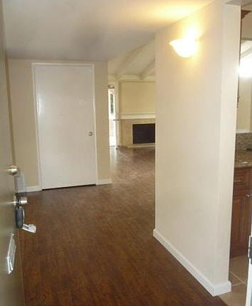 2nd image of 13977 Mulberry Dr