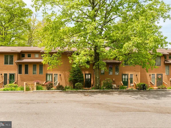 4 Laurel Brook Dr Unit 4, Oakland, MD 21550