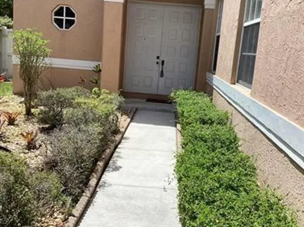 19440 SW 2nd St, Hollywood, FL 33029
