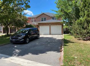107 Stave Cres, Richmond Hill, ON L4C 9J2